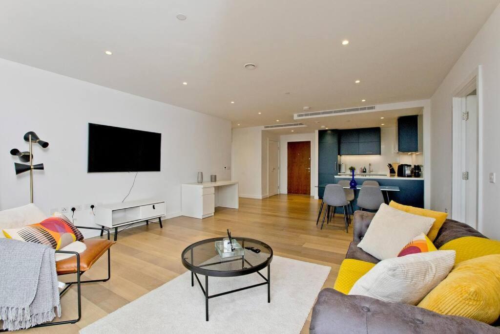 Kings Cross 2 Bed With City Views, Ac, Balcony Apartment London Ngoại thất bức ảnh